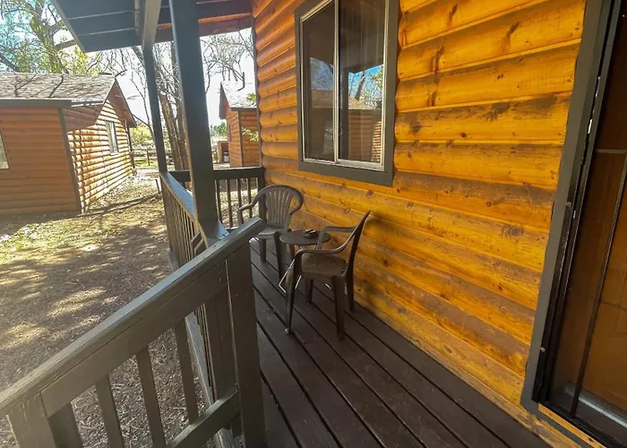 Inn Lazy Oaks